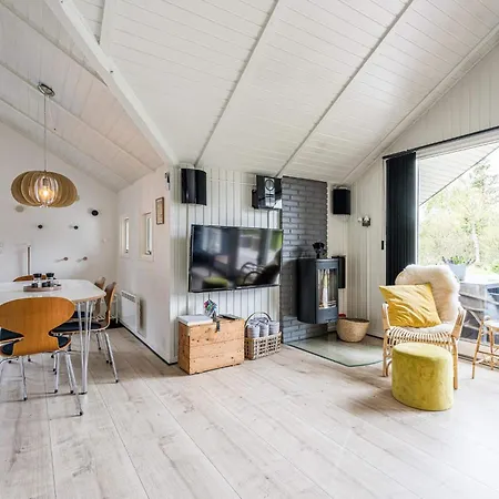 Holiday home Holiday Ccxx *